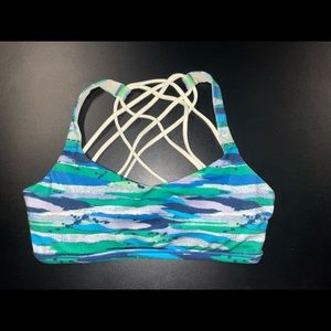 Womens Lululemon Free to Be Bra Size 6 Blue Green